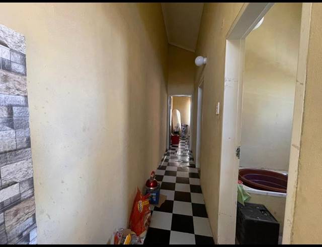 2 BEDROOM HOUSE FOR SALE IN SAVANNA CITY